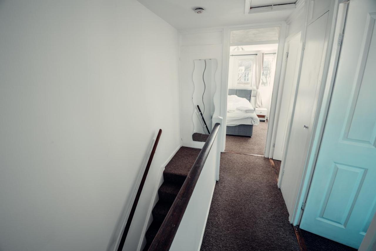 Comfy Home-Wood Green 런던 외부 사진